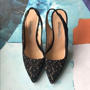 Oscar de la renta lace sling back pumps